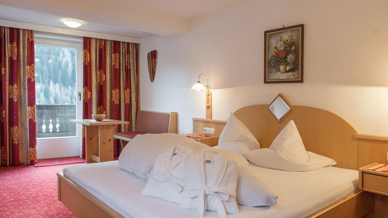 Haus Battisti Hotel Sankt Anton am Arlberg Bagian luar foto